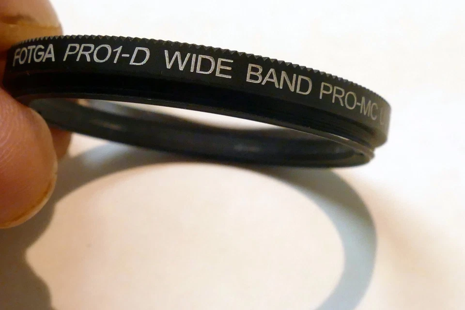 Fotga Pro1-D wide band 40.5mm UV Lens Filter wide angle low profile - Image 3 of 4
