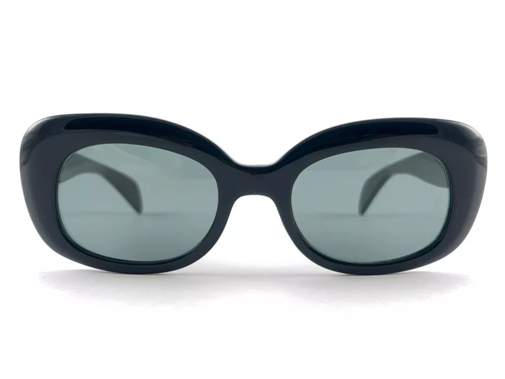 NEW VINTAGE RAY BAN DANETTE 1960 S MIDCENTURY GREY LENSES USA B L