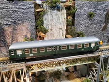 Trix Express DB Passenger Car 3382 HO Scale DC