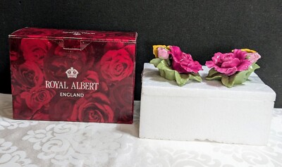 Royal Albert ''OLD COUNTRY ROSES'' (2) Taper Candle Holders, #28832010, 4X3X2.3''