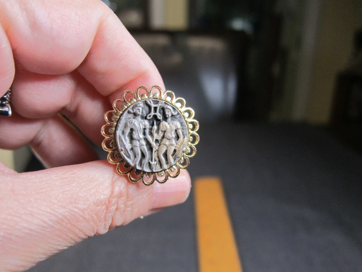 Gorgeous vintage sterling silver & gold-tone double ring scarf ring cameo 2  men?