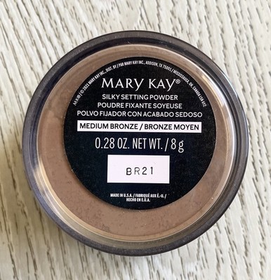 Mary Kay Silky Setting Powder  Medium Bronze  175901 New  .28 oz