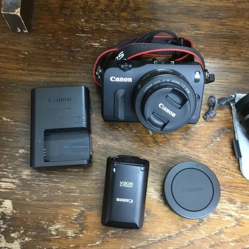 Canon  Mirrorless Camera EOS M3 109090