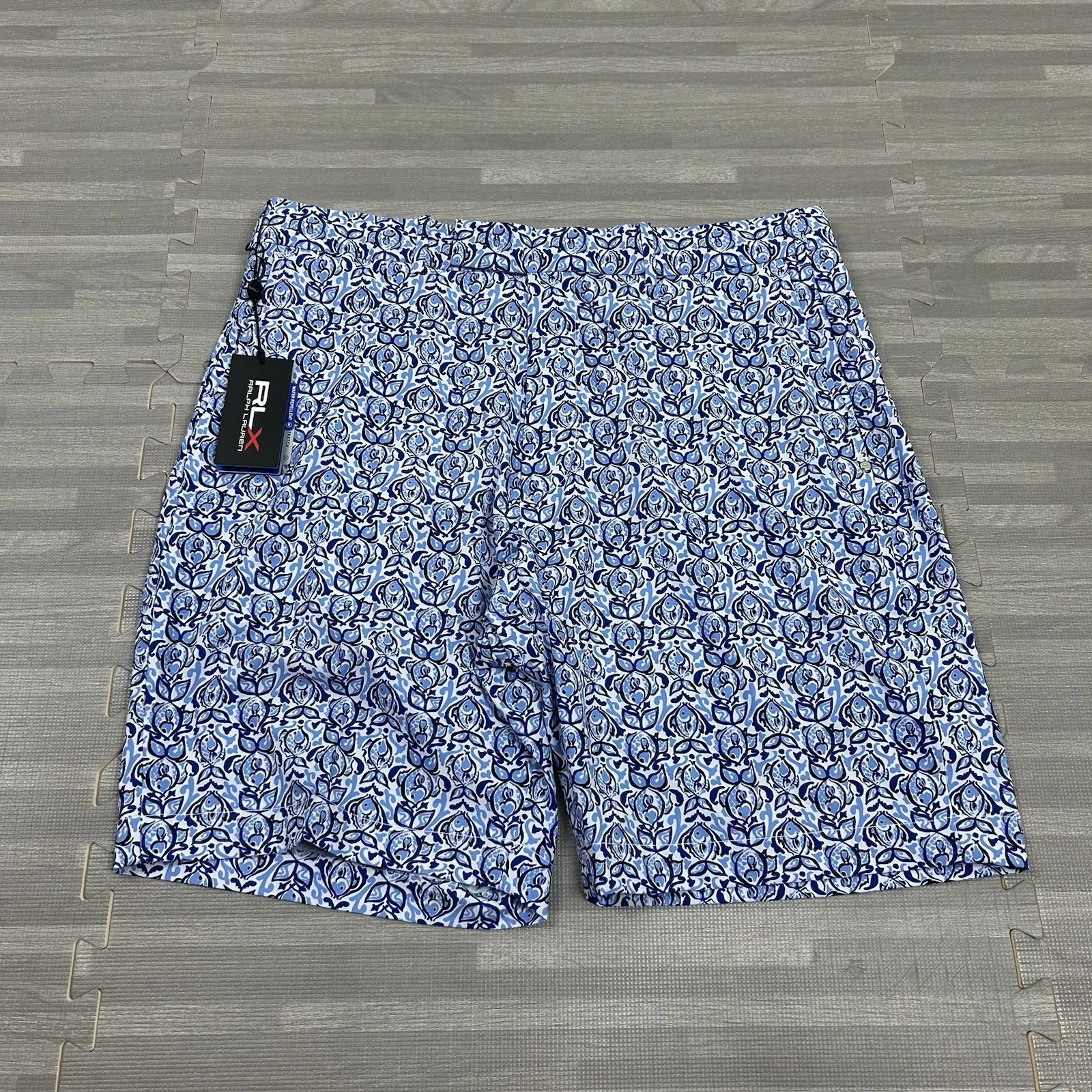 RLX Ralph Lauren Performance Golf Shorts Mens Size 36 x 9 Fish AOP Blue $115