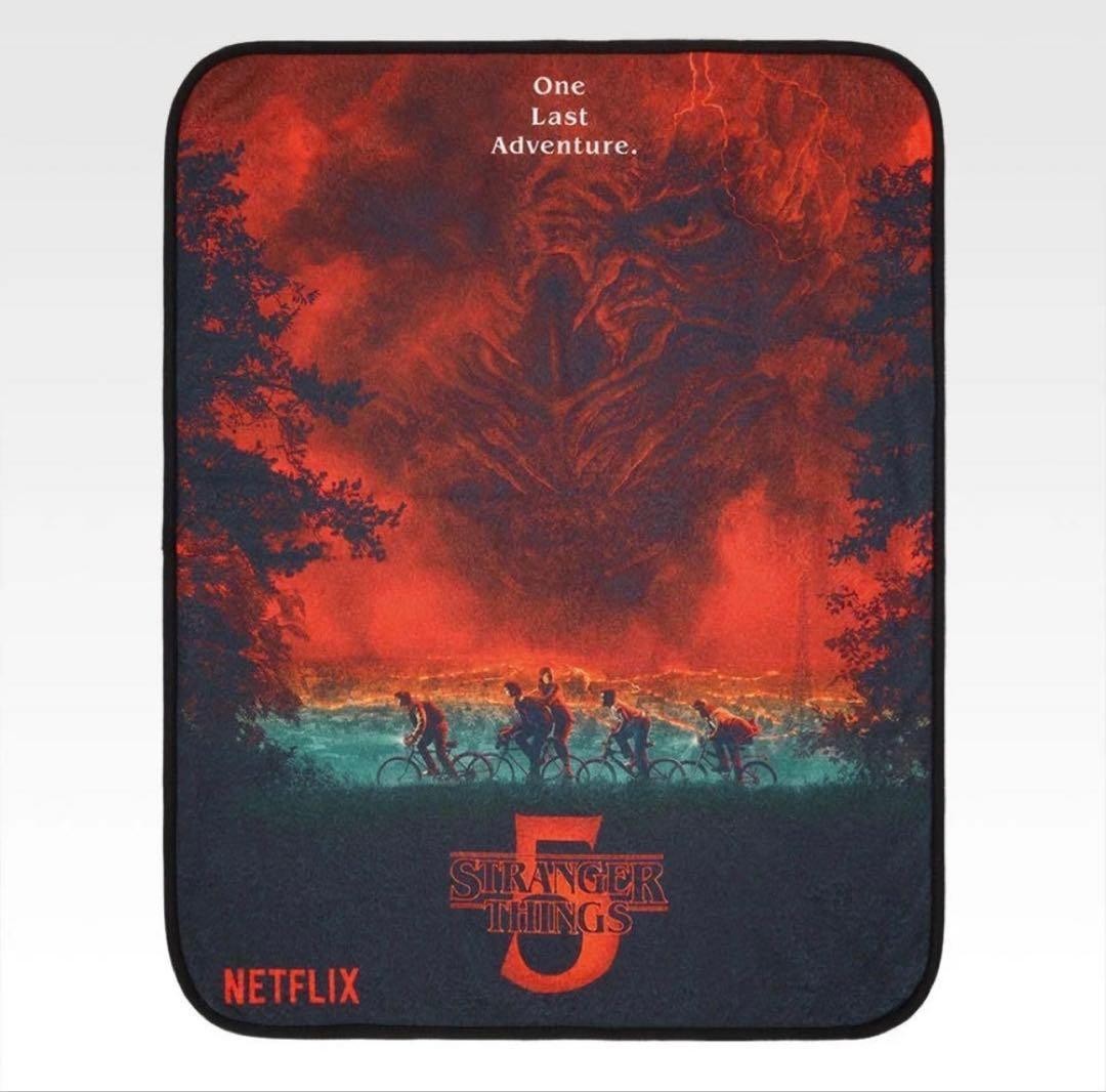 Stranger Things World Vol 2 C Premio Manta 90x70cm Temporada 5 Arte Nuevo EE3