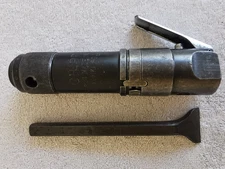 Nitto Kohki Air Tool Chipper Model CH-24 Chisel Pneumatic Chipping Hammer