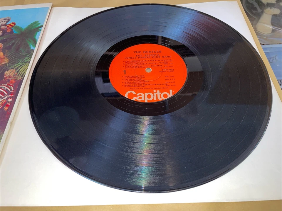 The Beatles Sgt. Pepper's Lonely Hearts Club Band · Lp · 1976, photo 2 of 5