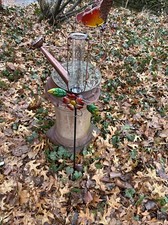 Solar butterfly sprinkling can rain gauge