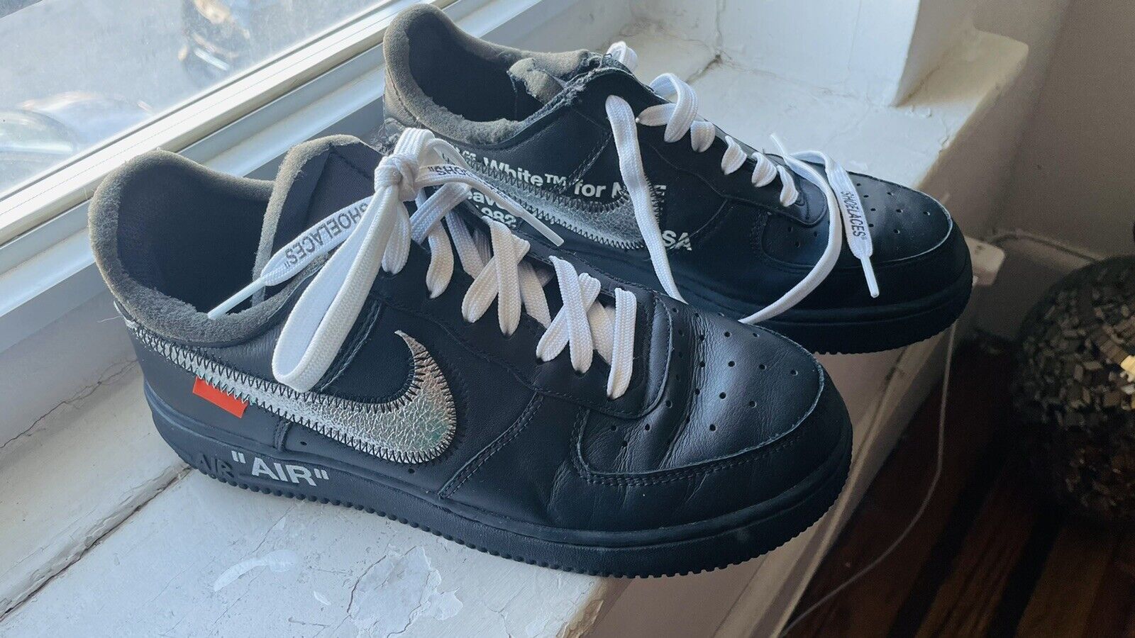 Off-White x Nike Air Force 1 MoMA