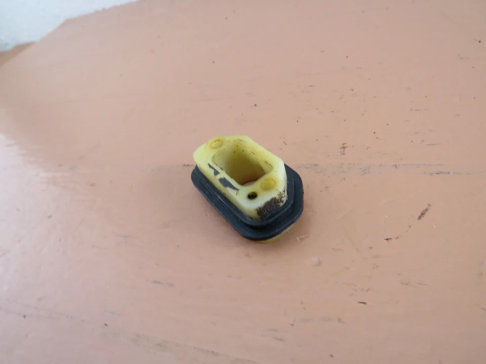 Адаптер карбюратора для цепной пилы John Deere 30 Kioritz Q300F от оригинального производителя - Изображение 3 из 4