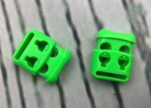0.7x0.8 Cord Locks 100 Pack Double Hole Spring End Toggle Stopper