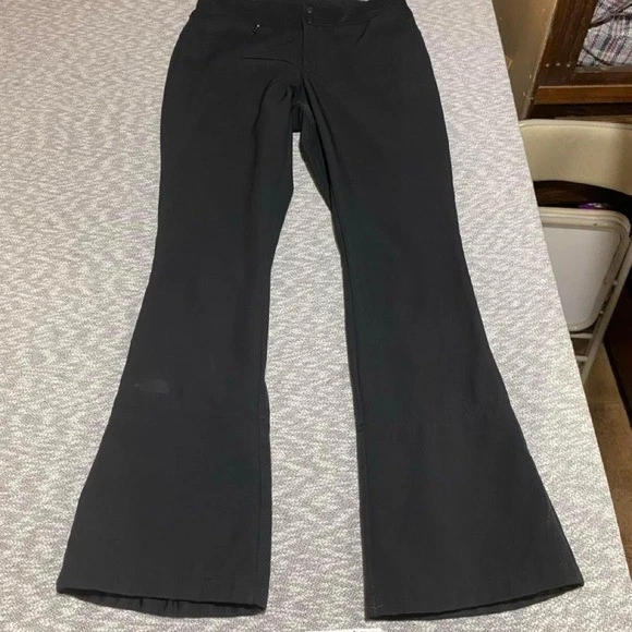 The North Face black snow pants Size L small wear SKU-A689
Opens in a new window or tab