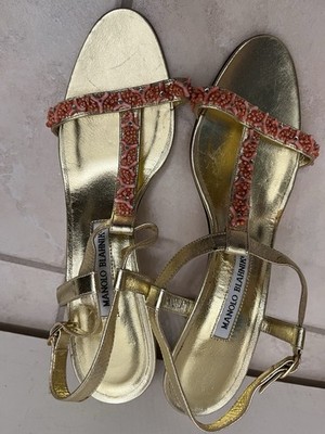 Manolo Blahnik GORGEOUS BREADED SEXY T STRAP STILETTO CLUB PARTY SHOES 40.5 NEW