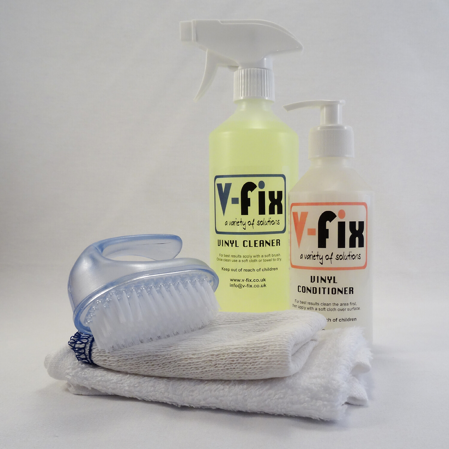 CONVERTIBLE VINYL CAR HOOD, SOFT TOP, ROOF CLEANER RESTORER CLEAN