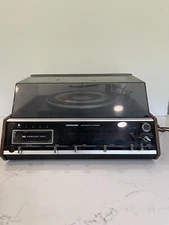 Vintage Soundesign 5765 AM FM Stereo receiver 8-Track Recorder Turntable, Untest
