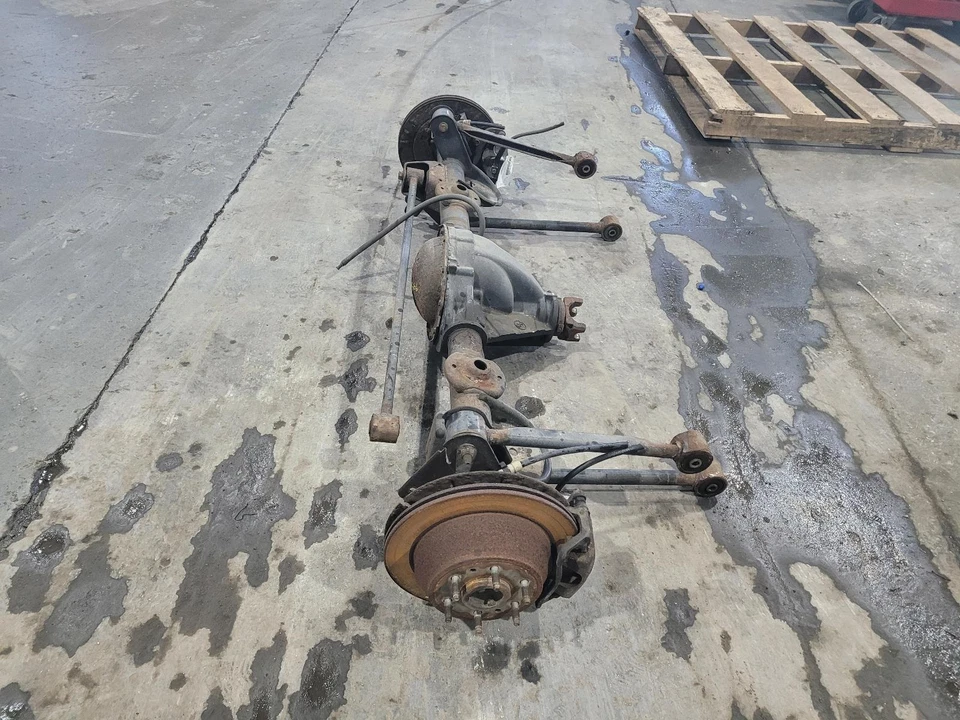 2002-2005 GMC ENVOY XL 4.2L GASOLINE REAR AXLE ASSEMBLY 3.73RATIO 201K MILES — 第 4/4 张图片