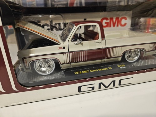 1/24 Scale Diecast Replica By M2 Machines 1976 GMC GRANDE - Picture 17 of 17