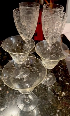 Libby Six-Piece Etched Glass Wine& Cocktail Set Floral Pattern Elegant Drinkware