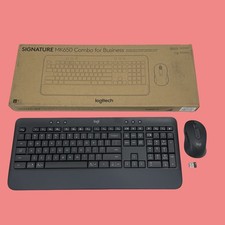 Logitech Signature MK650 Combo Wireless Mouse  Keyboard Graphite U9456