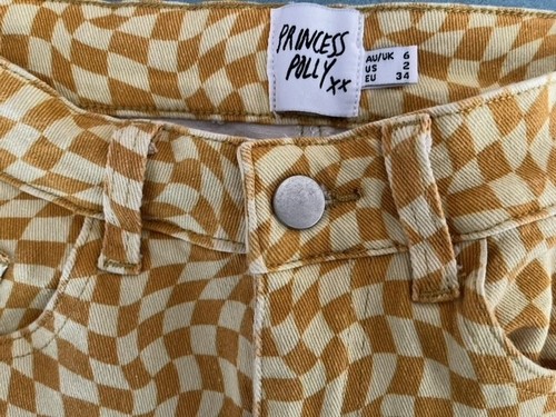 Princess Polly Trippy Waves Check Short Yellow Size 2 High Waisted Denim - Picture 4 of 4