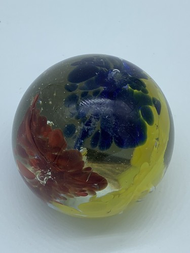 Vintage Art Glass Blown Paperweight Red Blue And Yellow Flowers Made In India - Picture 2 of 5
