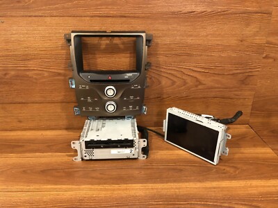2011 -2014 FORD EDGE FACE CONTROL PANEL SYNC 2 NAVIGATION STEREO MP3 SCREEN OEM