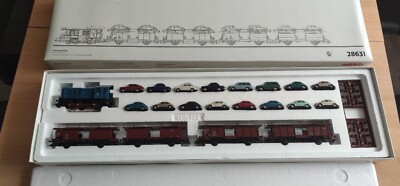 MARKLIN フォルクスワーゲン Type Avümz 111 Passenger Car | Märklin Website DE