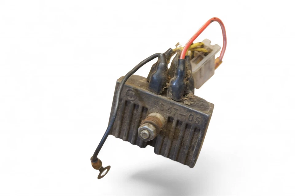 1975 Kawasaki S1 250 regulator rectifier K117 *2720J - Image 2 of 4