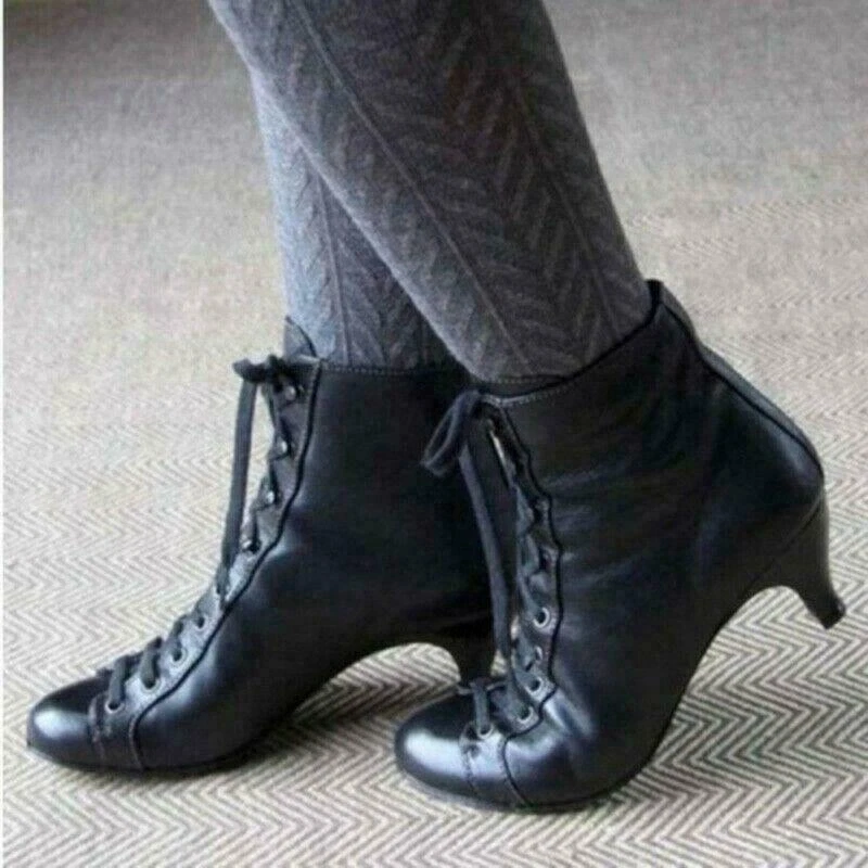 Lace up outlet kitten heel booties