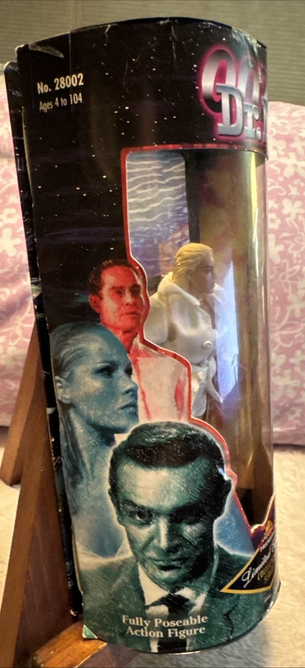 Boneco Vintage Exclusivo Premiere 007 Dr No Honey Ryder 1997 Edição Limitada 6" - Imagem 2 de 4