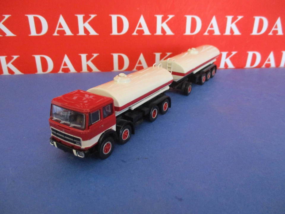 1/87 Modellino Camion Truck Fiat 691 Millepiedi Cisterna Rossa Bianca 1970 - Immagine 3 di 4