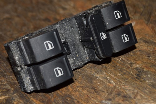 VW Passat 3C  Schalter Fensterheberschalter Fensterheber 1K4959857P