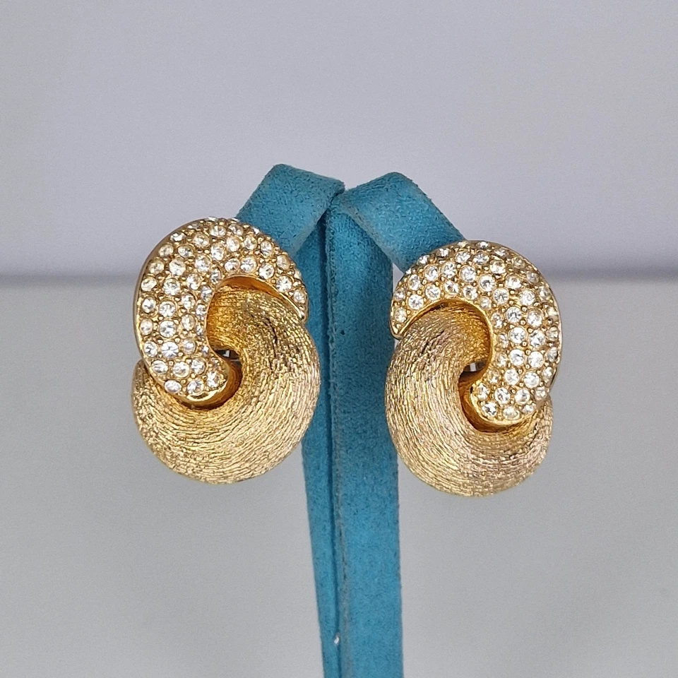 Christian Dior Knot Earrings Clip On Sparkly Gold Plated Vintage 3cm Crystal - Image 4 of 4