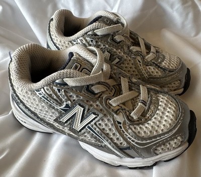 New Balance 740 toddler shoes Size 7