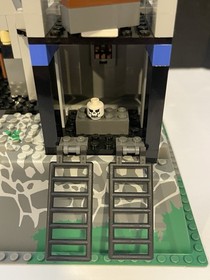LEGO The Castle of Morcia 8781 w/ Minifigs and Horse, No Box or Inst.