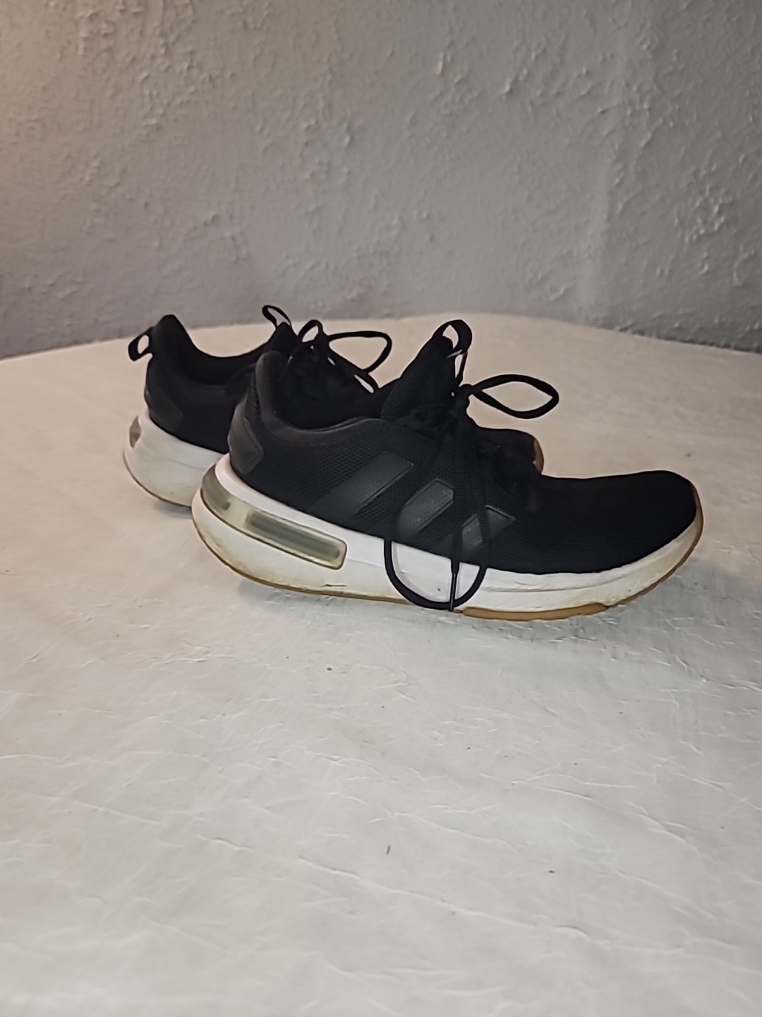 Adidas Sneakers Mens Size 9 Black PGS 789005 Lace-Up Low-Top Running Walking