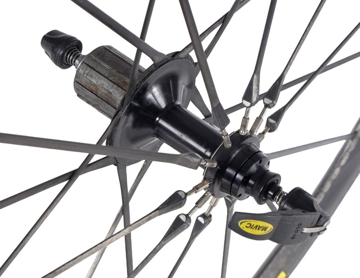 Mavic Cosmic Carbone Ultimate SSC Tubular Road Wheelset Shimano