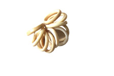 Lot de 10 petits anneaux à rideaux. Diamètre intérieur:  1 cm.