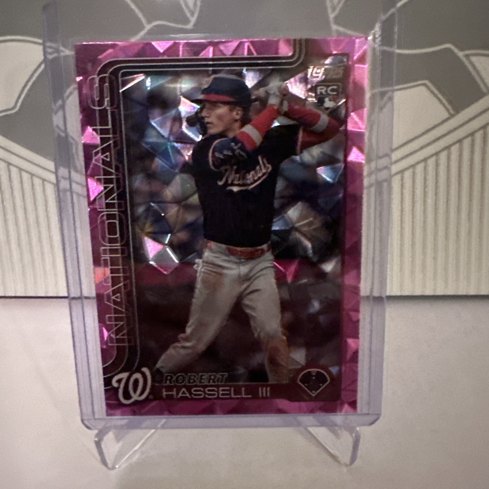 2025 Topps Update - Nationals Rookie Robert Hassell III US109 Pink Diamante Foil