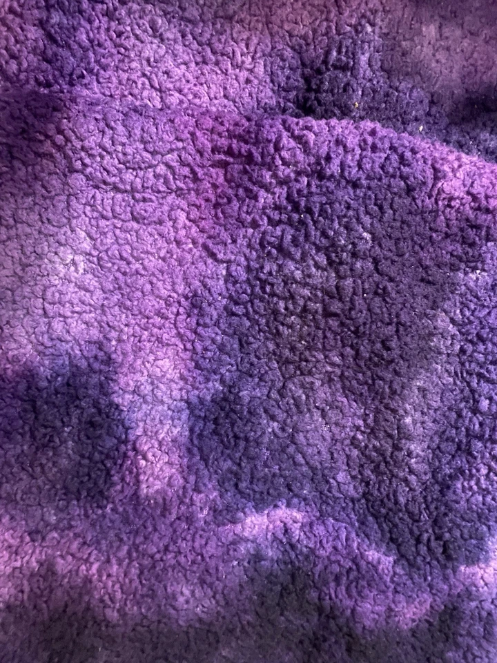 NBA Lakers Purple Fleece Blanket - Image 4 of 4