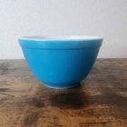401 PYREX nesting bowl primary blue 1.5 pint/3 cup capacity Painted Milk Glass