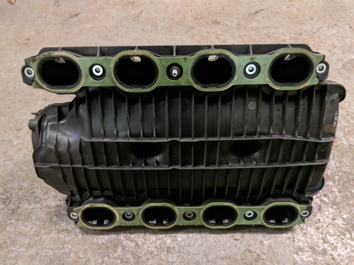 PORSCHE CAYENNE 4.5 INTAKE MANIFOLD INLET 94811000905 - Picture 2 of 3
