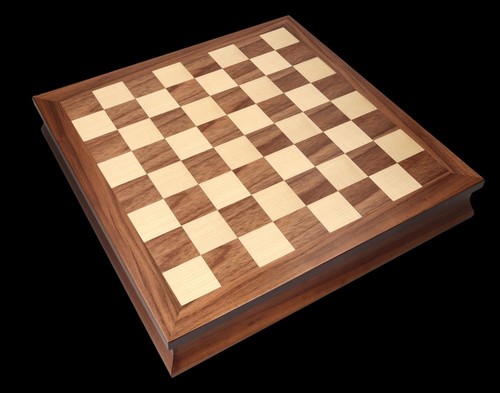 Échiquier boîte en bois de noyer et d'érable - boîte rangement jeu d'échecs - Photo 3/6