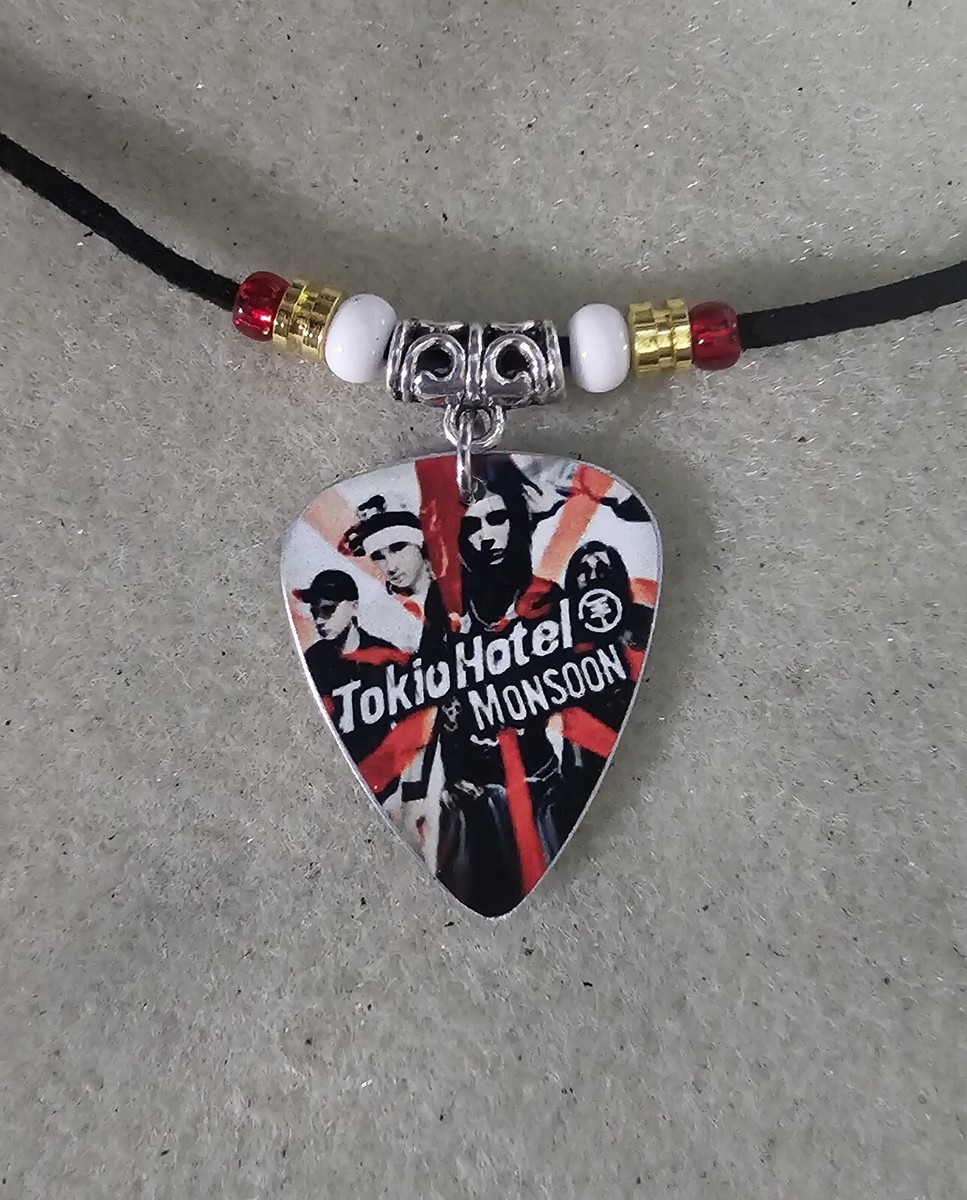 Handmade Tokio Hotel Aluminum Guitar Pick Necklace | eBay Handmade Tokio Hotel Aluminum Guitar Pick Necklace | eBay