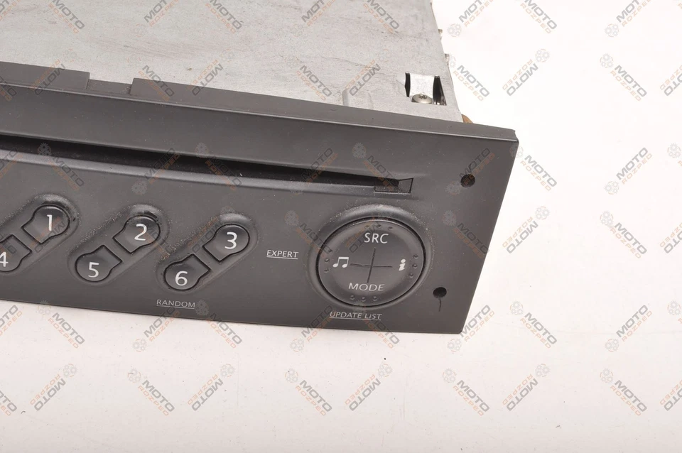 RENAULT MEGANE II 1.5 dCi 106PS Radio Autoradio 8200483757 - Bild 3 von 4