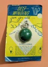 Vtg Namur Self Winding Top - Reversible Round Wooden Spin Toy - Great Neck, NY