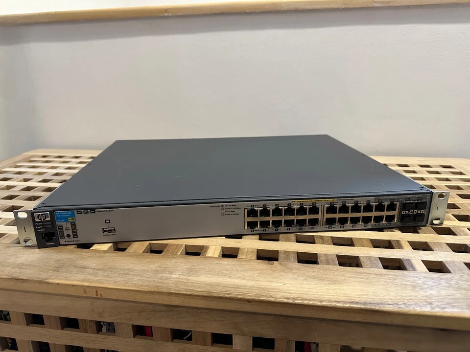 HP 2910al-24G 24-Port Gigabit PoE+ Switch J9146A +2 10GbE Modules J9008A SFP+ - Image 2 of 4