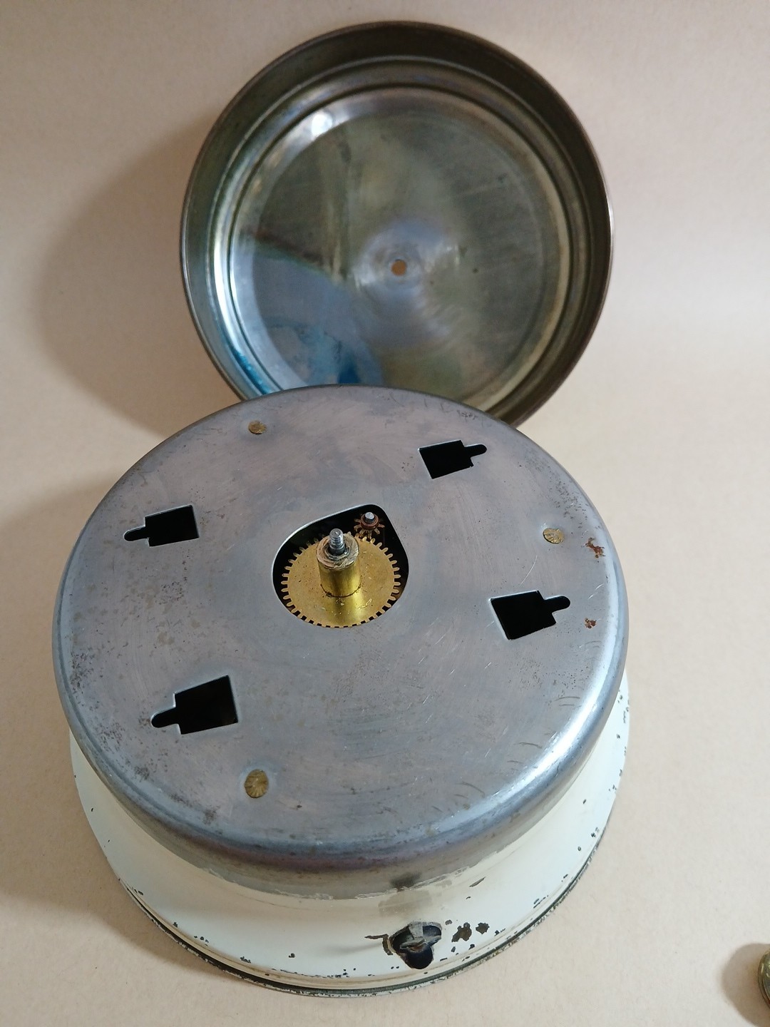 Lux Mystery Rotary Tape Measure Clock Art Deco Decor FPOR Not Tested !930s/1940s