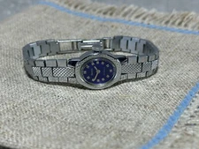 ladies watch Chaika/ Vintage mechanical wristwatch for her/ USSR