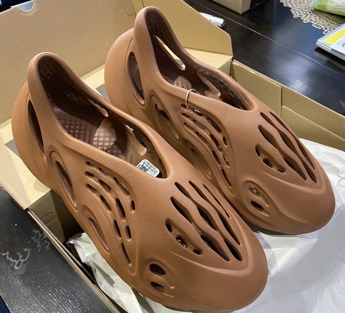 YOSA フーミン Size 13 - Adidas Yeezy Foam Runner Clay Red Brown HP5335 New Fast